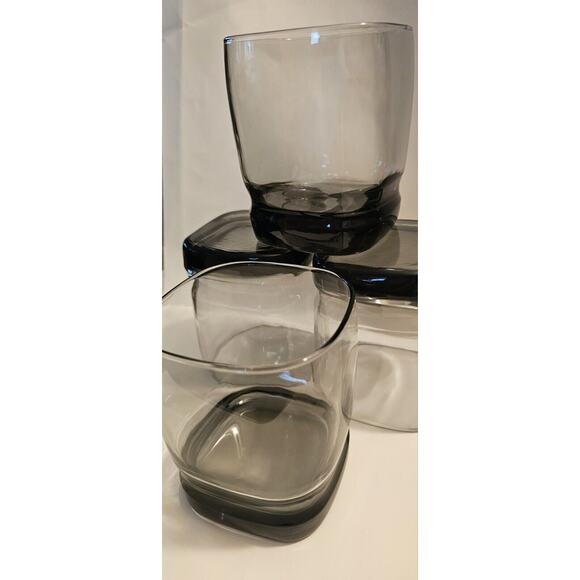 Set Of Four VINTAGE Libbey Carrington Whiskey Glasses Smokey Gray - Picture 1 of 8